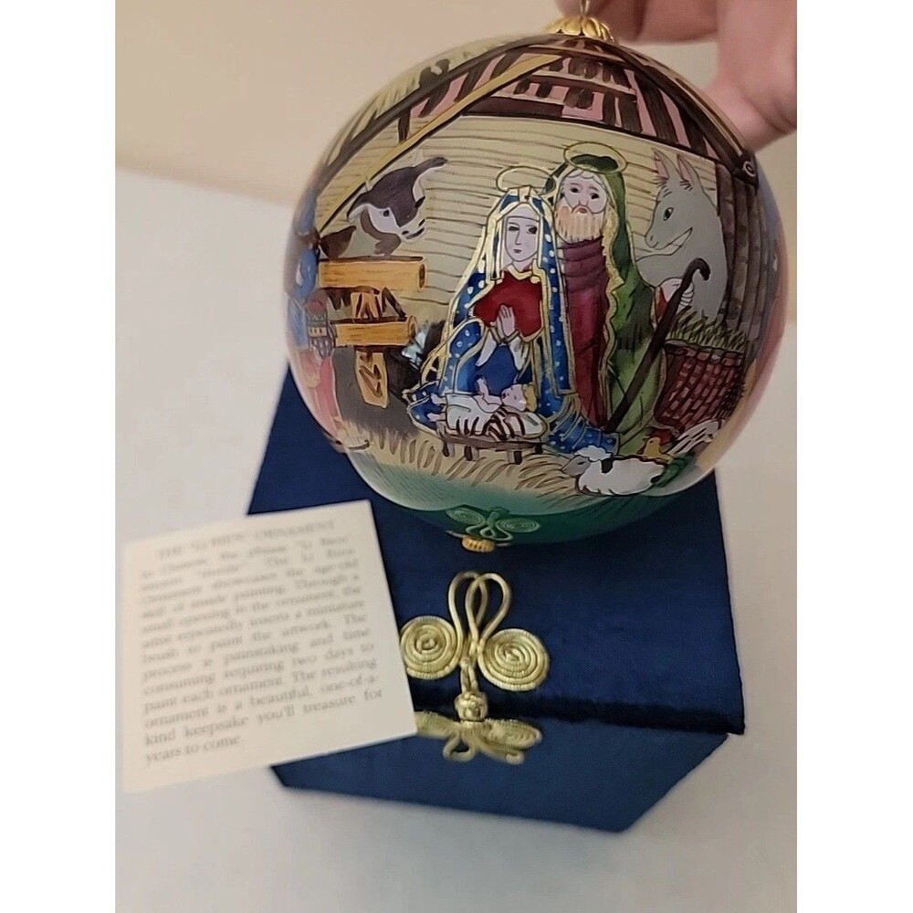 Li Bien 2003 Christmas Ornament Nativity Scene Mary Joseph Jesus Glass Globe
